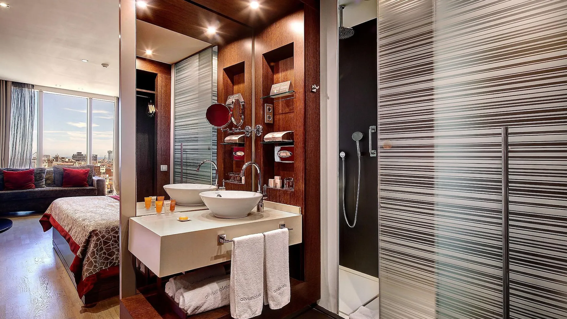 ****  Olivia Plaza Hotel Barcelona Spain