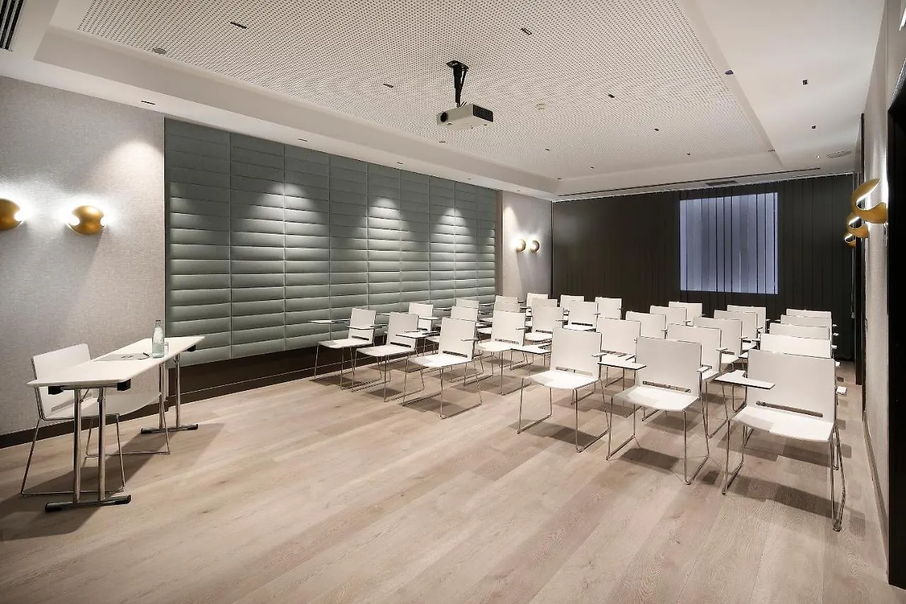 ****  Olivia Plaza Hotel Barcelona Spain