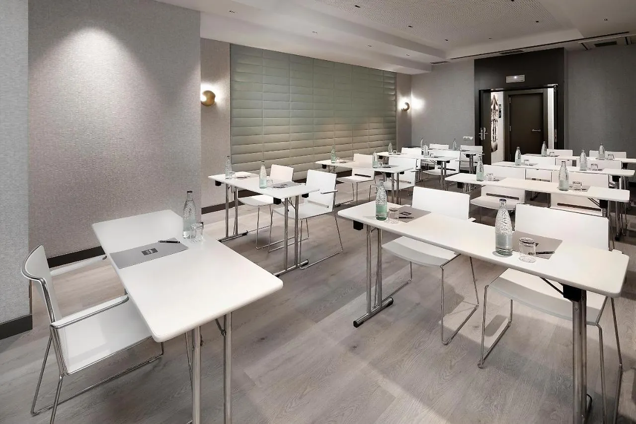 Olivia Plaza Hotel Barcelona 4*,
