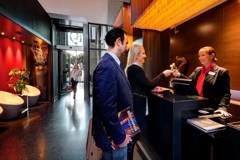 Olivia Plaza Hotel Barcelona 4*,